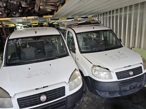 Fiat Doblo 2 çıkma beyaz kaput