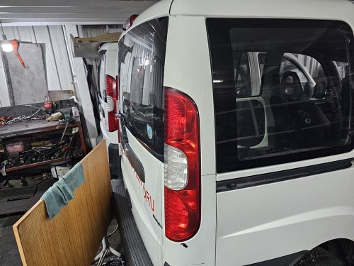 Fiat Doblo 2 çıkma stop çerçevesi