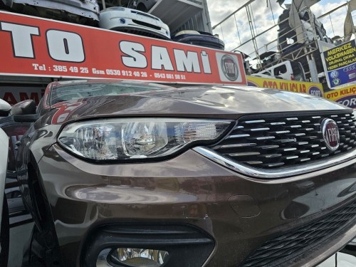 Fiat Egea çıkma sağ far